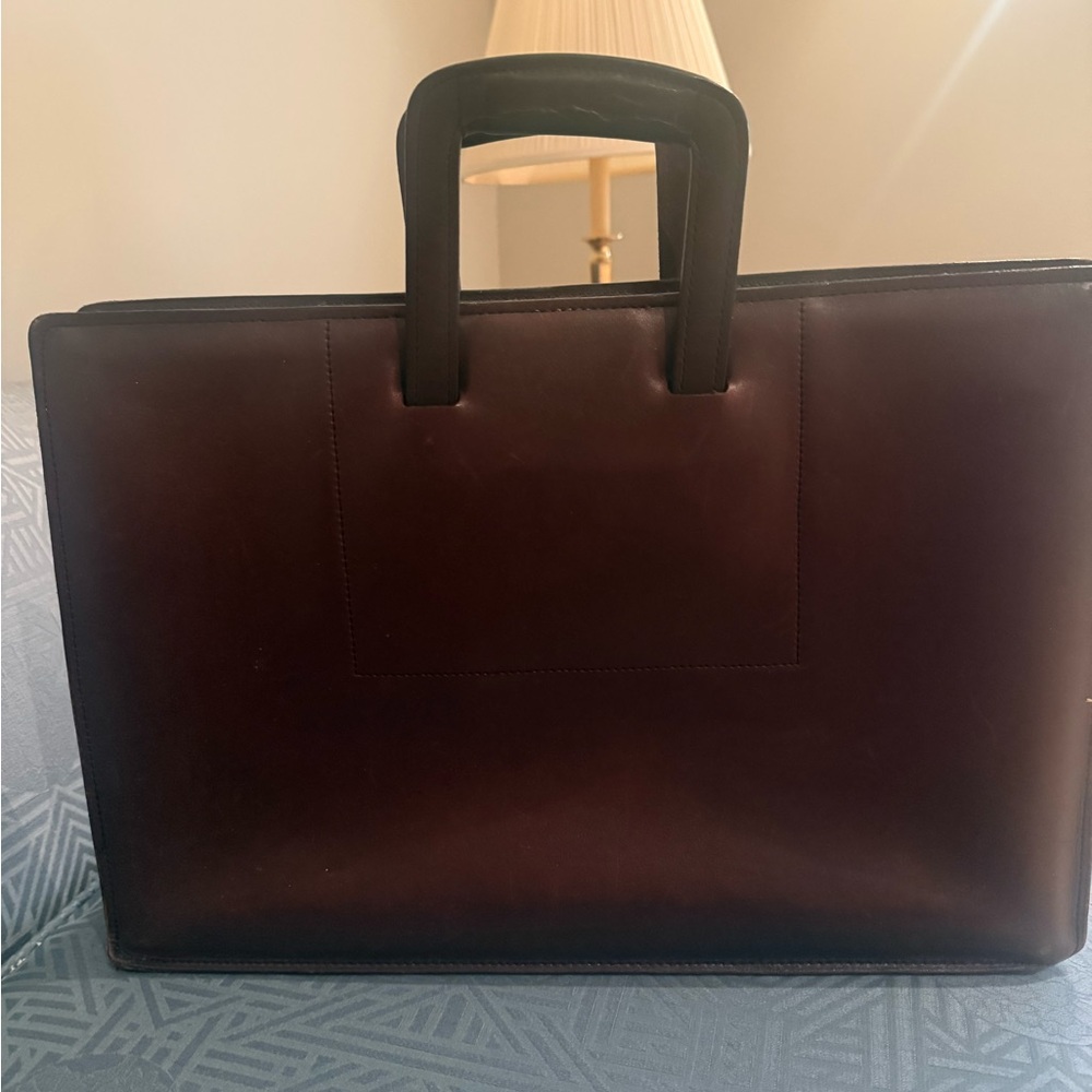 Sophisticated Dark Brown leather Briefcase Schlesinger perfect condition